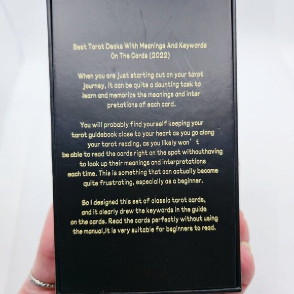 Classic Tarot ✦ 78-Card Beginner Deck ✦ Keywords, Meanings & Guidebook in Black - Picture 4 of 7